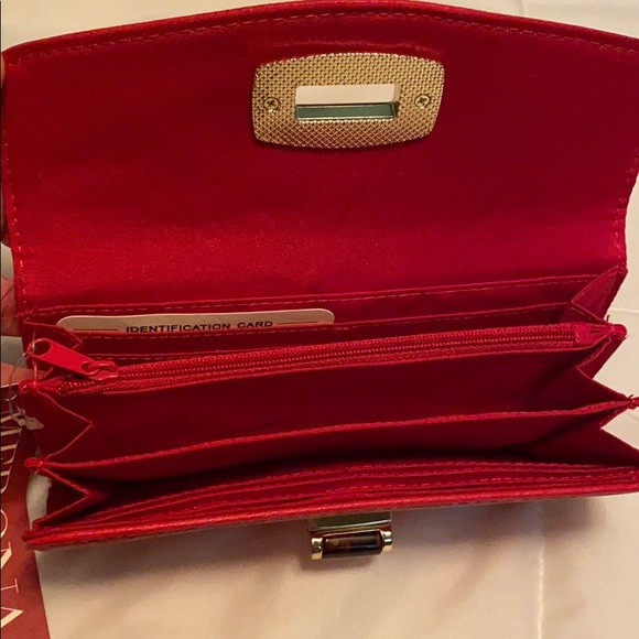 Merona wallet - Picture 3 of 3